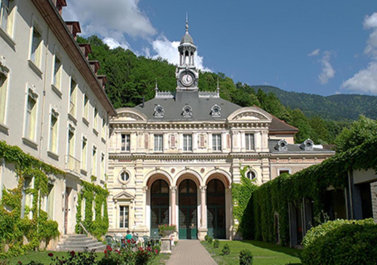 Appartement Chateau Uriage-Chamrousse Saint-Martin-dʼUriage Exterior foto